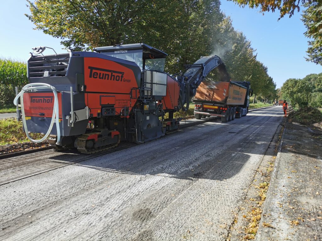 Asphalt fräsen